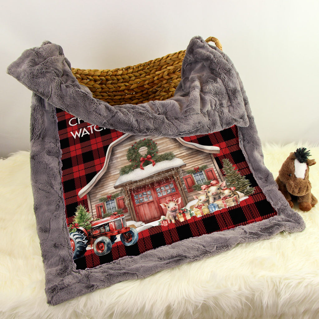 Christmas Movie Watching Blanket – Cozy Buffalo Plaid Holiday Throw